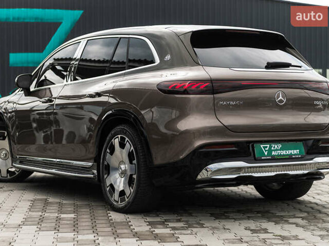 Коричневый Мерседес Майбах, объемом двигателя 0 л и пробегом 7 тыс. км за 240000 $, фото 7 на Automoto.ua