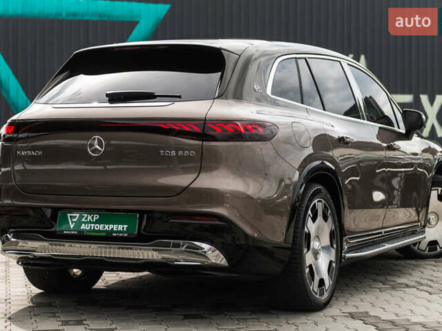 Коричневый Мерседес Майбах, объемом двигателя 0 л и пробегом 7 тыс. км за 240000 $, фото 14 на Automoto.ua