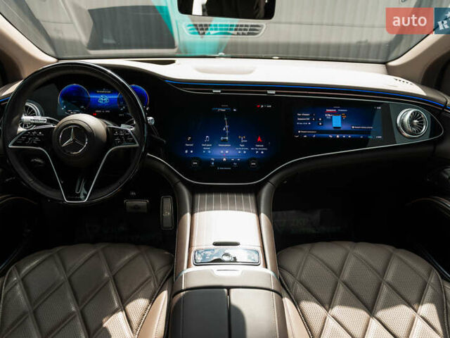 Коричневый Мерседес Майбах, объемом двигателя 0 л и пробегом 7 тыс. км за 240000 $, фото 23 на Automoto.ua