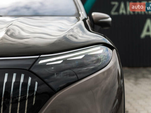 Коричневый Мерседес Майбах, объемом двигателя 0 л и пробегом 7 тыс. км за 240000 $, фото 6 на Automoto.ua