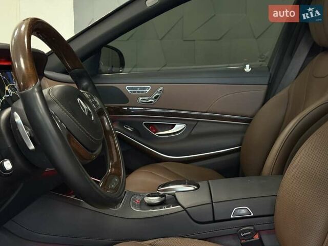 Сірий Мерседес Майбах, об'ємом двигуна 4.7 л та пробігом 140 тис. км за 52500 $, фото 51 на Automoto.ua