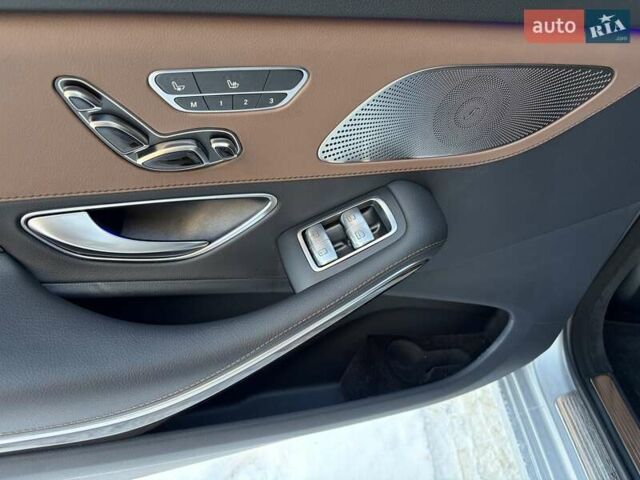 Сірий Мерседес Майбах, об'ємом двигуна 4.66 л та пробігом 140 тис. км за 55222 $, фото 24 на Automoto.ua