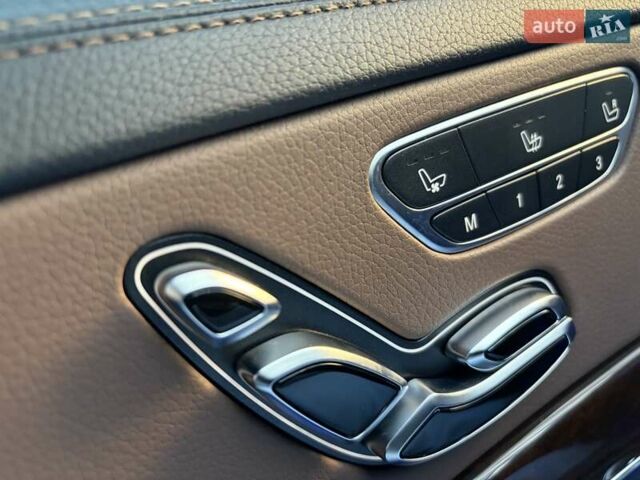 Сірий Мерседес Майбах, об'ємом двигуна 4.66 л та пробігом 140 тис. км за 55222 $, фото 7 на Automoto.ua