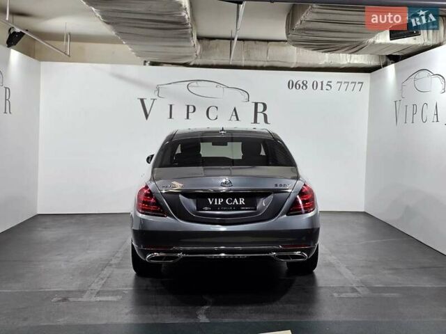 Сірий Мерседес Майбах, об'ємом двигуна 4.66 л та пробігом 163 тис. км за 89999 $, фото 8 на Automoto.ua