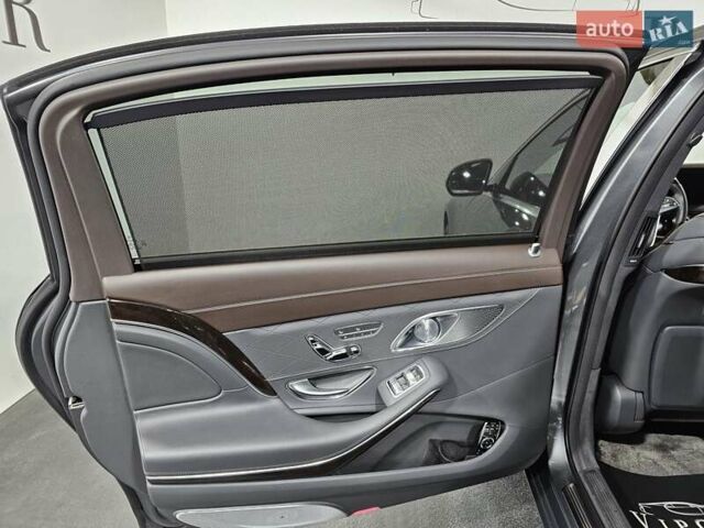 Сірий Мерседес Майбах, об'ємом двигуна 4.66 л та пробігом 163 тис. км за 89999 $, фото 13 на Automoto.ua