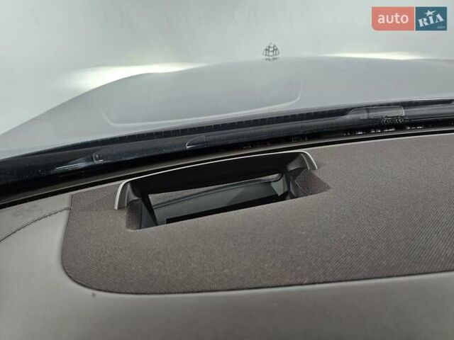 Сірий Мерседес Майбах, об'ємом двигуна 4.66 л та пробігом 163 тис. км за 89999 $, фото 35 на Automoto.ua
