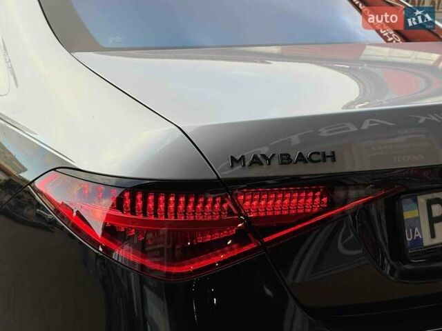 Серый Мерседес Майбах, объемом двигателя 4 л и пробегом 56 тыс. км за 149900 $, фото 12 на Automoto.ua