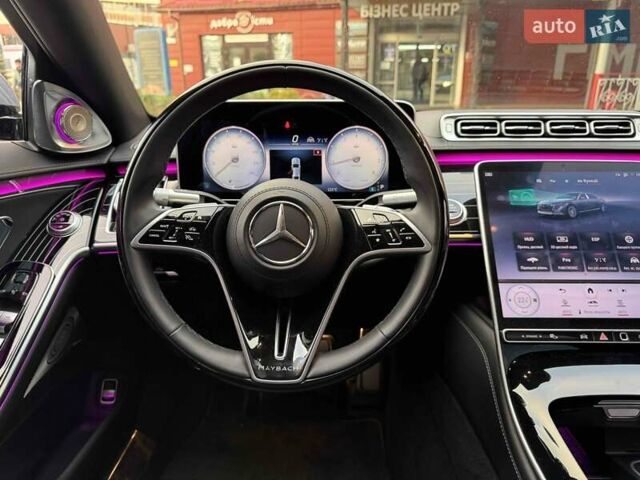 Серый Мерседес Майбах, объемом двигателя 4 л и пробегом 56 тыс. км за 149900 $, фото 71 на Automoto.ua