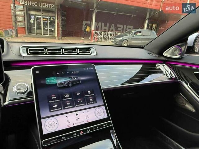 Серый Мерседес Майбах, объемом двигателя 4 л и пробегом 56 тыс. км за 149900 $, фото 46 на Automoto.ua