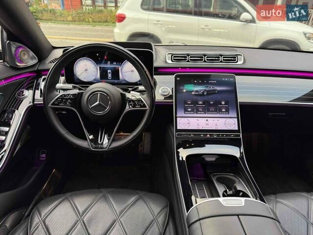 Серый Мерседес Майбах, объемом двигателя 4 л и пробегом 56 тыс. км за 149900 $, фото 70 на Automoto.ua