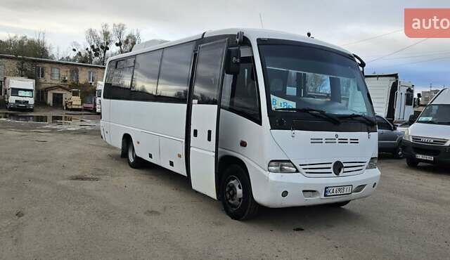 Белый Мерседес Медио, объемом двигателя 4.7 л и пробегом 650 тыс. км за 13000 $, фото 6 на Automoto.ua