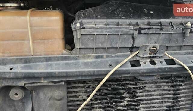 Белый Мерседес Медио, объемом двигателя 4.7 л и пробегом 650 тыс. км за 13000 $, фото 21 на Automoto.ua