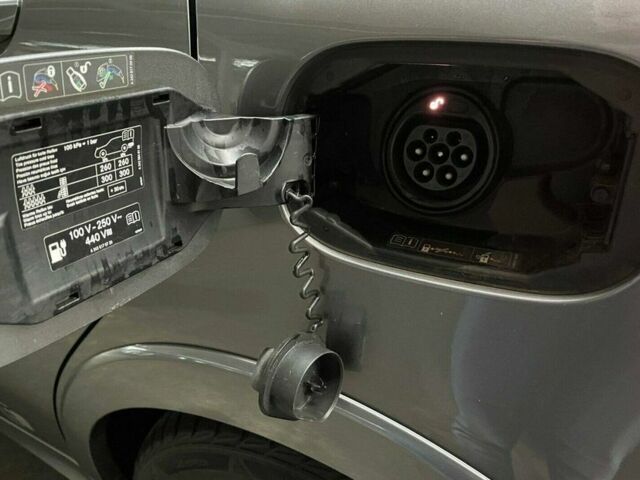 Серый Мерседес Мерседес, объемом двигателя 0 л и пробегом 38 тыс. км за 25979 $, фото 8 на Automoto.ua