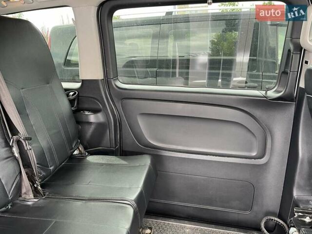 Белый Мерседес Metris, объемом двигателя 2 л и пробегом 186 тыс. км за 17500 $, фото 10 на Automoto.ua