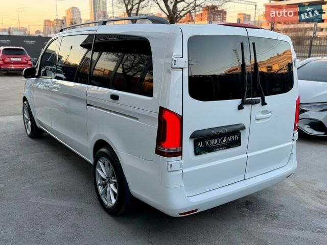 Білий Мерседес Metris, об'ємом двигуна 1.99 л та пробігом 327 тис. км за 17900 $, фото 11 на Automoto.ua
