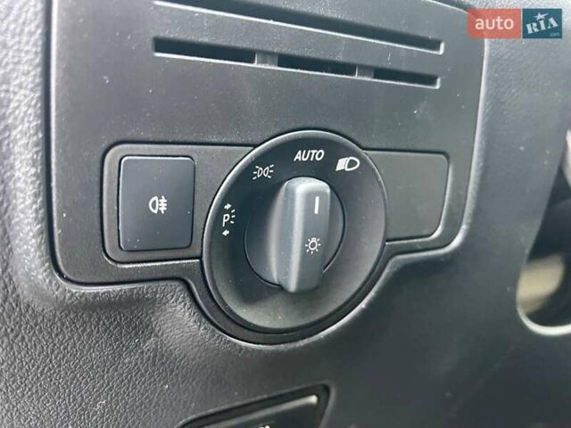 Бежевый Мерседес Metris, объемом двигателя 2 л и пробегом 298 тыс. км за 15690 $, фото 18 на Automoto.ua