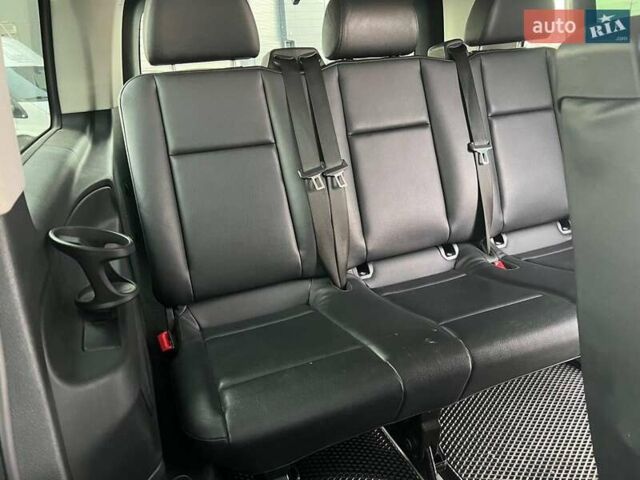 Бежевый Мерседес Metris, объемом двигателя 2 л и пробегом 298 тыс. км за 15690 $, фото 31 на Automoto.ua