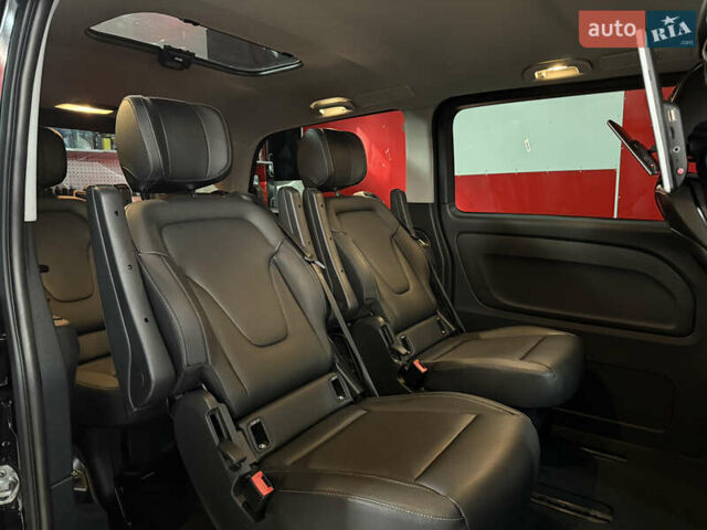 Черный Мерседес Metris, объемом двигателя 2 л и пробегом 190 тыс. км за 27000 $, фото 6 на Automoto.ua