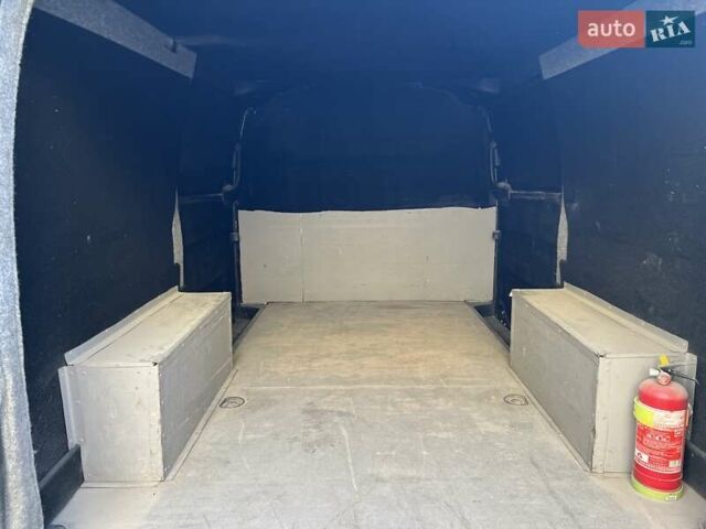 Мерседес Metris 2016 в Тернополе на Automoto.ua Черный Мерседес Metris, объемом двигателя 2 л и пробегом 125 тыс. км за 17700 $, фото 10 на Automoto.ua