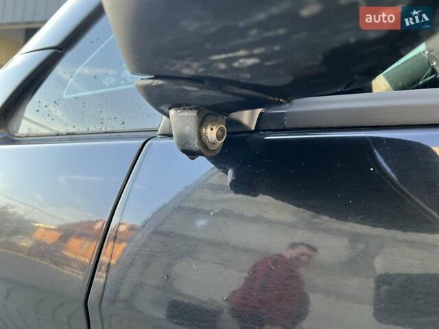 Мерседес Metris 2016 в Тернополе на Automoto.ua Черный Мерседес Metris, объемом двигателя 2 л и пробегом 125 тыс. км за 17700 $, фото 6 на Automoto.ua