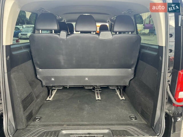 Мерседес Metris 2017 в Одессе на Automoto.ua Черный Мерседес Metris, объемом двигателя 2 л и пробегом 227 тыс. км за 27000 $, фото 11 на Automoto.ua