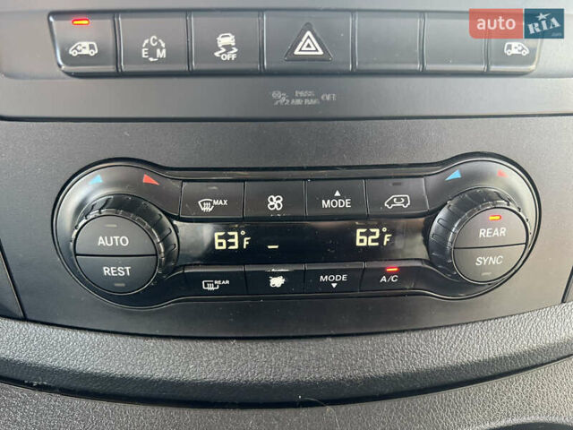 Мерседес Metris 2017 в Одессе на Automoto.ua Черный Мерседес Metris, объемом двигателя 2 л и пробегом 227 тыс. км за 27000 $, фото 19 на Automoto.ua