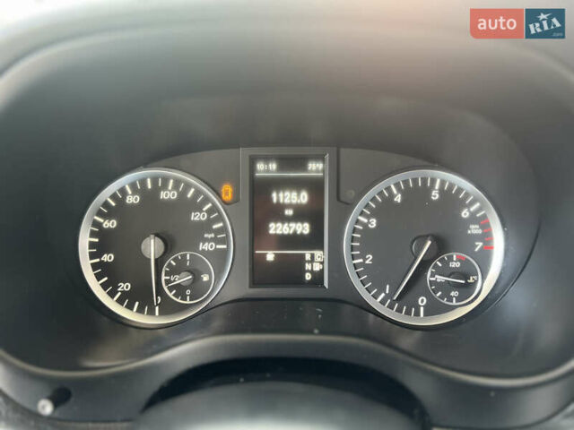 Мерседес Metris 2017 в Одессе на Automoto.ua Черный Мерседес Metris, объемом двигателя 2 л и пробегом 227 тыс. км за 27000 $, фото 18 на Automoto.ua