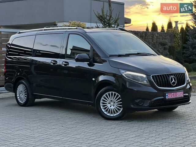 Черный Мерседес Metris, объемом двигателя 2 л и пробегом 97 тыс. км за 28900 $, фото 12 на Automoto.ua