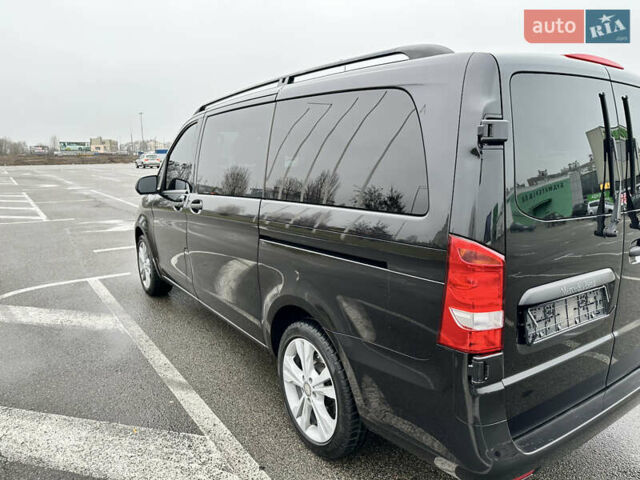 Черный Мерседес Metris, объемом двигателя 1.99 л и пробегом 64 тыс. км за 36500 $, фото 3 на Automoto.ua