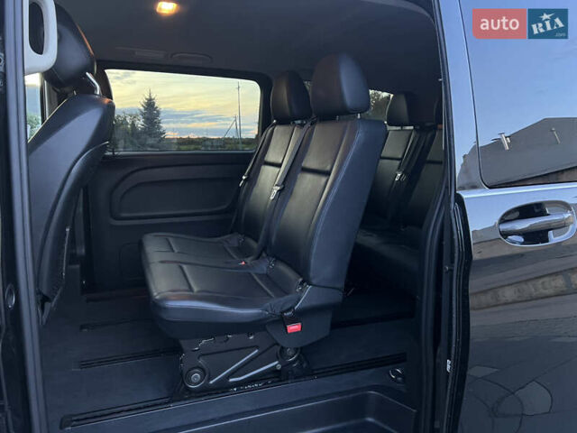 Черный Мерседес Metris, объемом двигателя 2 л и пробегом 97 тыс. км за 28900 $, фото 30 на Automoto.ua