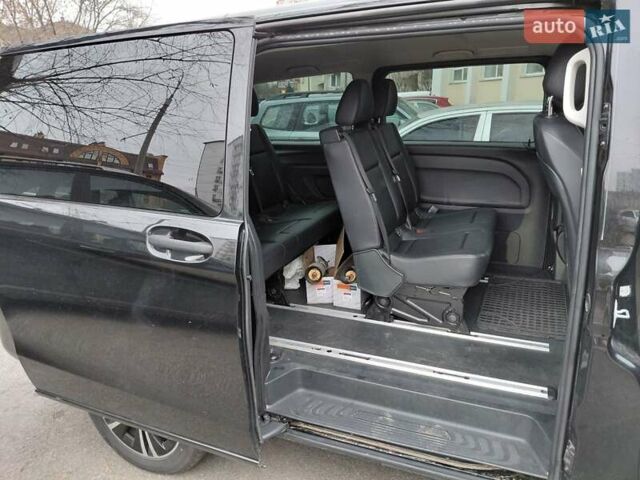 Черный Мерседес Metris, объемом двигателя 2 л и пробегом 130 тыс. км за 27500 $, фото 18 на Automoto.ua