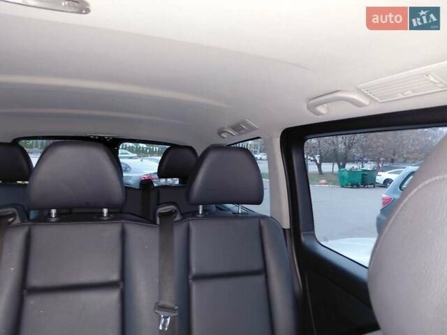 Черный Мерседес Metris, объемом двигателя 2 л и пробегом 130 тыс. км за 27500 $, фото 41 на Automoto.ua