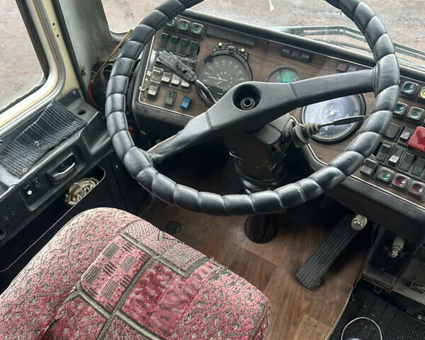Синий Мерседес О 303, объемом двигателя 14.6 л и пробегом 999 тыс. км за 4500 $, фото 4 на Automoto.ua