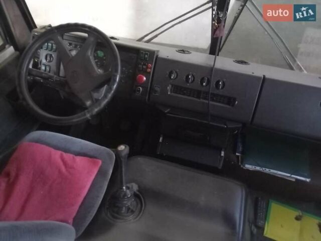 Білий Мерседес O 304, об'ємом двигуна 5.96 л та пробігом 463 тис. км за 12500 $, фото 2 на Automoto.ua