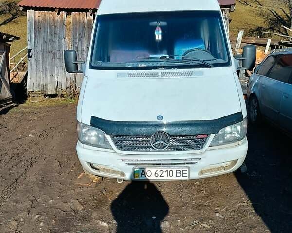 Белый Мерседес О 309, объемом двигателя 2.9 л и пробегом 7 тыс. км за 7000 $, фото 2 на Automoto.ua