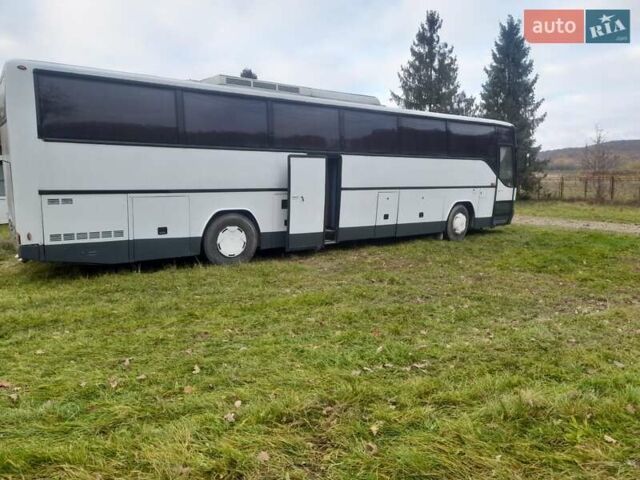 Белый Мерседес O 340, объемом двигателя 12.76 л и пробегом 150 тыс. км за 7500 $, фото 5 на Automoto.ua