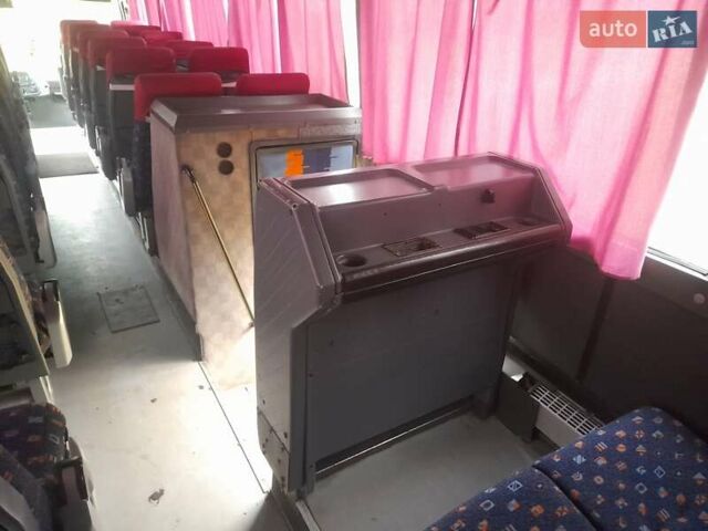 Белый Мерседес O 340, объемом двигателя 12.76 л и пробегом 150 тыс. км за 7500 $, фото 3 на Automoto.ua