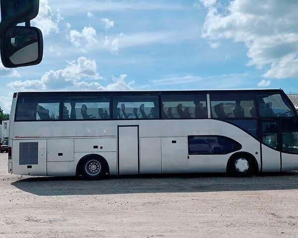 Серый Мерседес О 407, объемом двигателя 14.5 л и пробегом 470 тыс. км за 11800 $, фото 4 на Automoto.ua