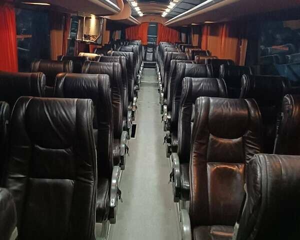 Белый Мерседес OC 500, объемом двигателя 11.97 л и пробегом 950 тыс. км за 41000 $, фото 3 на Automoto.ua