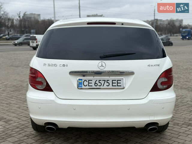 Белый Мерседес Р-Класс, объемом двигателя 3 л и пробегом 296 тыс. км за 6800 $, фото 4 на Automoto.ua