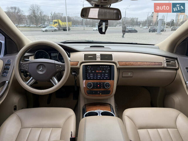 Белый Мерседес Р-Класс, объемом двигателя 3 л и пробегом 296 тыс. км за 6800 $, фото 11 на Automoto.ua