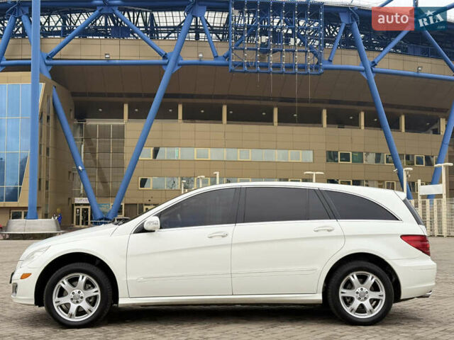 Белый Мерседес Р-Класс, объемом двигателя 3 л и пробегом 296 тыс. км за 6800 $, фото 2 на Automoto.ua