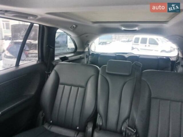 Білий Мерседес Р-Клас, об'ємом двигуна 3 л та пробігом 245 тис. км за 7800 $, фото 6 на Automoto.ua