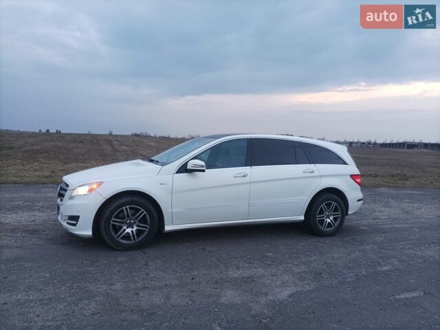 Білий Мерседес Р-Клас, об'ємом двигуна 2.99 л та пробігом 230 тис. км за 14700 $, фото 6 на Automoto.ua
