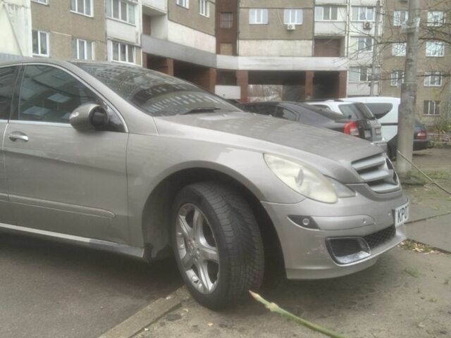 Бежевий Мерседес Р-Клас, об'ємом двигуна 3.2 л та пробігом 214 тис. км за 2899 $, фото 2 на Automoto.ua