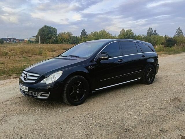 Чорний Мерседес Р-Клас, об'ємом двигуна 4.97 л та пробігом 299 тис. км за 7999 $, фото 1 на Automoto.ua