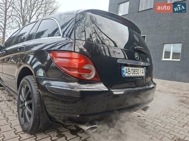 Чорний Мерседес Р-Клас, об'ємом двигуна 5 л та пробігом 320 тис. км за 7444 $, фото 9 на Automoto.ua
