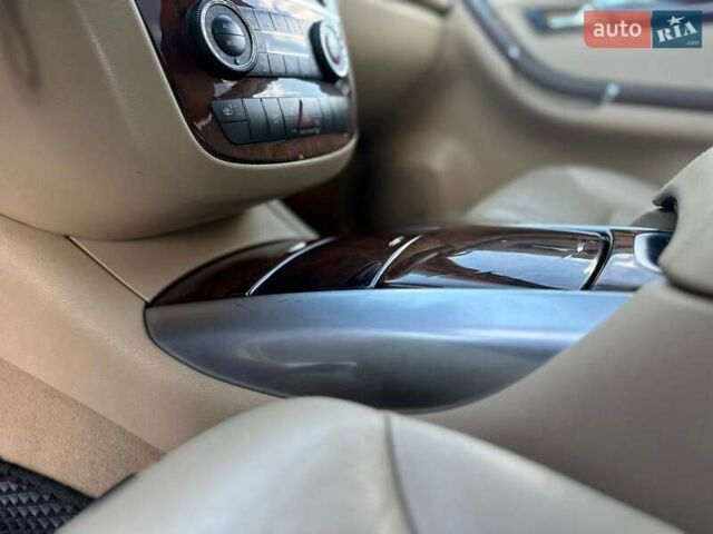 Черный Мерседес Р-Класс, объемом двигателя 2.99 л и пробегом 423 тыс. км за 8400 $, фото 74 на Automoto.ua