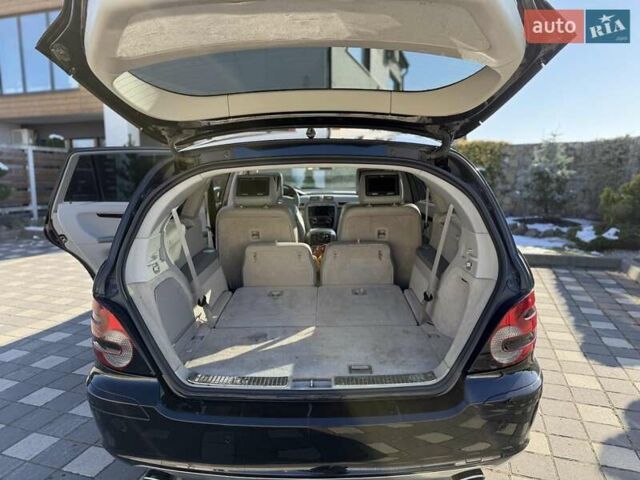 Черный Мерседес Р-Класс, объемом двигателя 5 л и пробегом 191 тыс. км за 8500 $, фото 10 на Automoto.ua