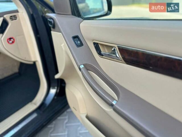 Черный Мерседес Р-Класс, объемом двигателя 2.99 л и пробегом 423 тыс. км за 8400 $, фото 51 на Automoto.ua